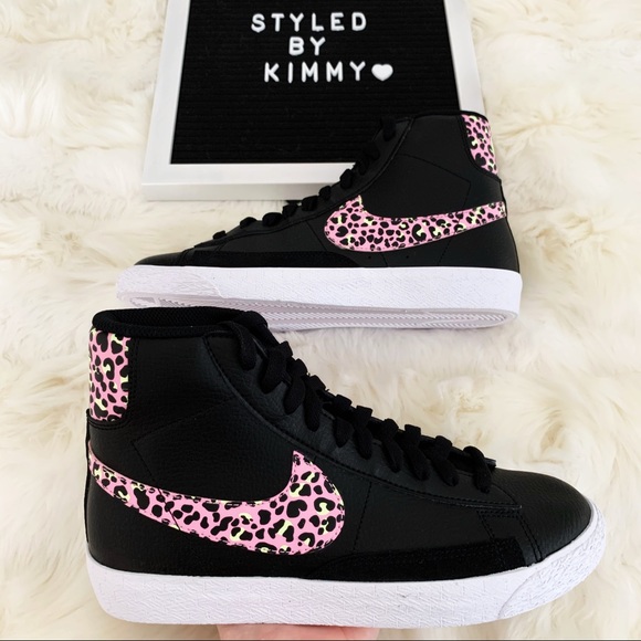 NIKE Blazer Mid Shoes Sneakers Black Pink New - Picture 2 of 8